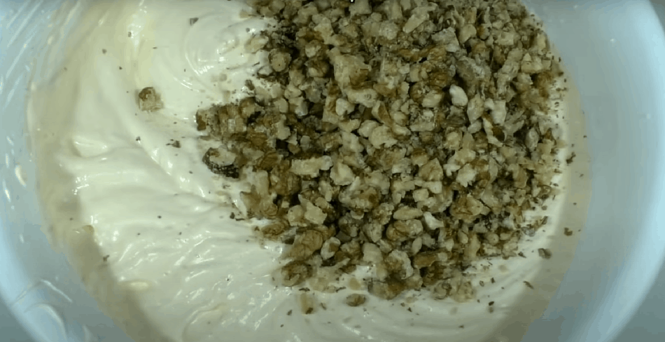 Makový dezert - ořechová vrstva