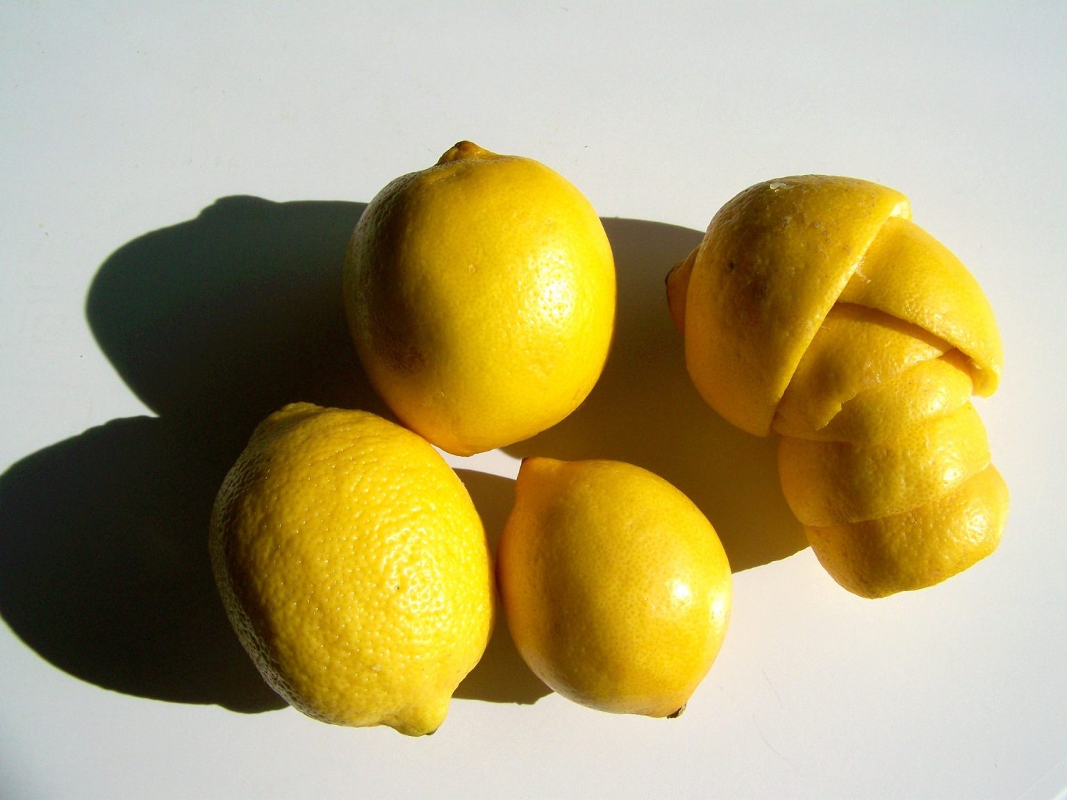 citron-715090_1920-2